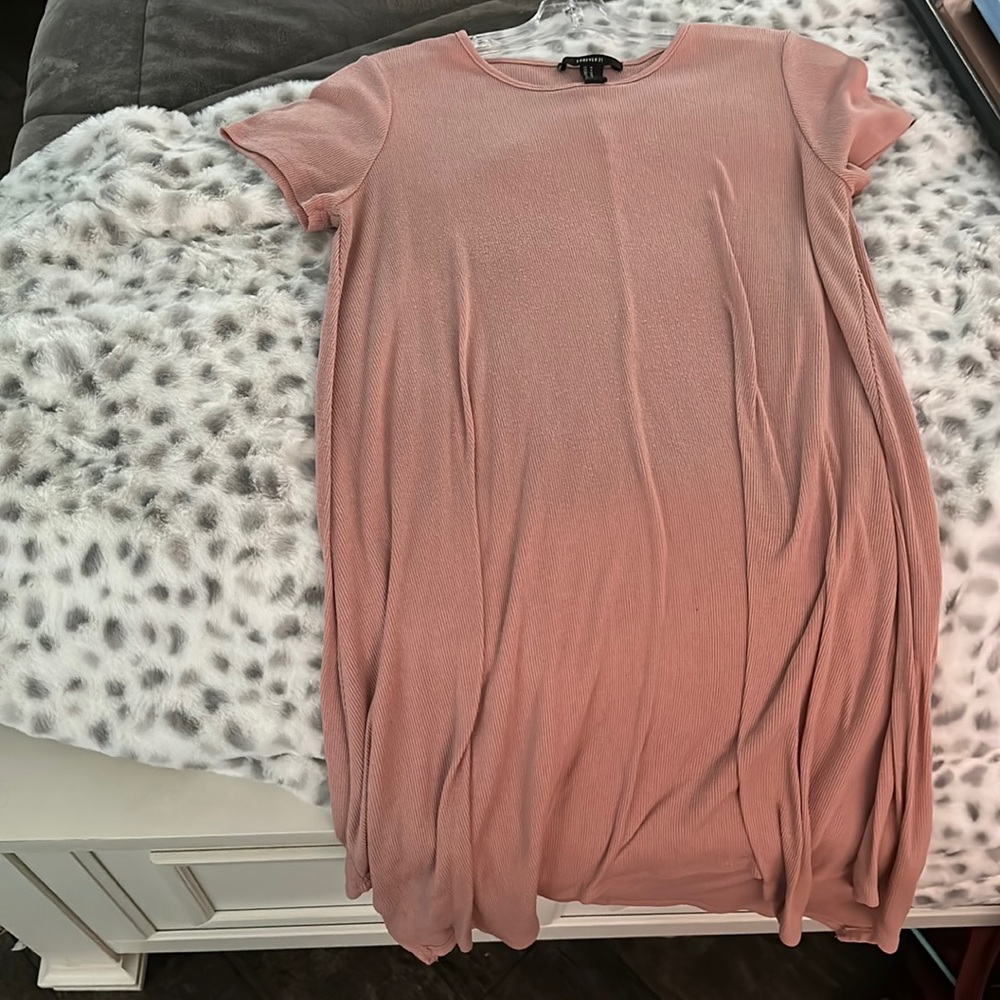 pink t shirt dress